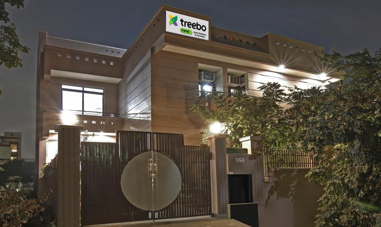 Treebo Trend Amexx Golf Course Road Otel Gurgaon Dış mekan fotoğraf